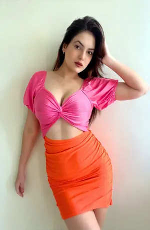 escort girl Priya Tiwari